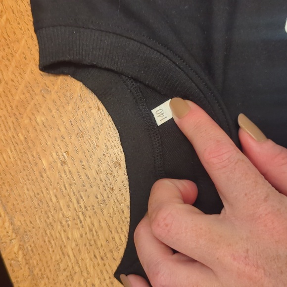 Black youth sweatshirt - Picture 5 of 5